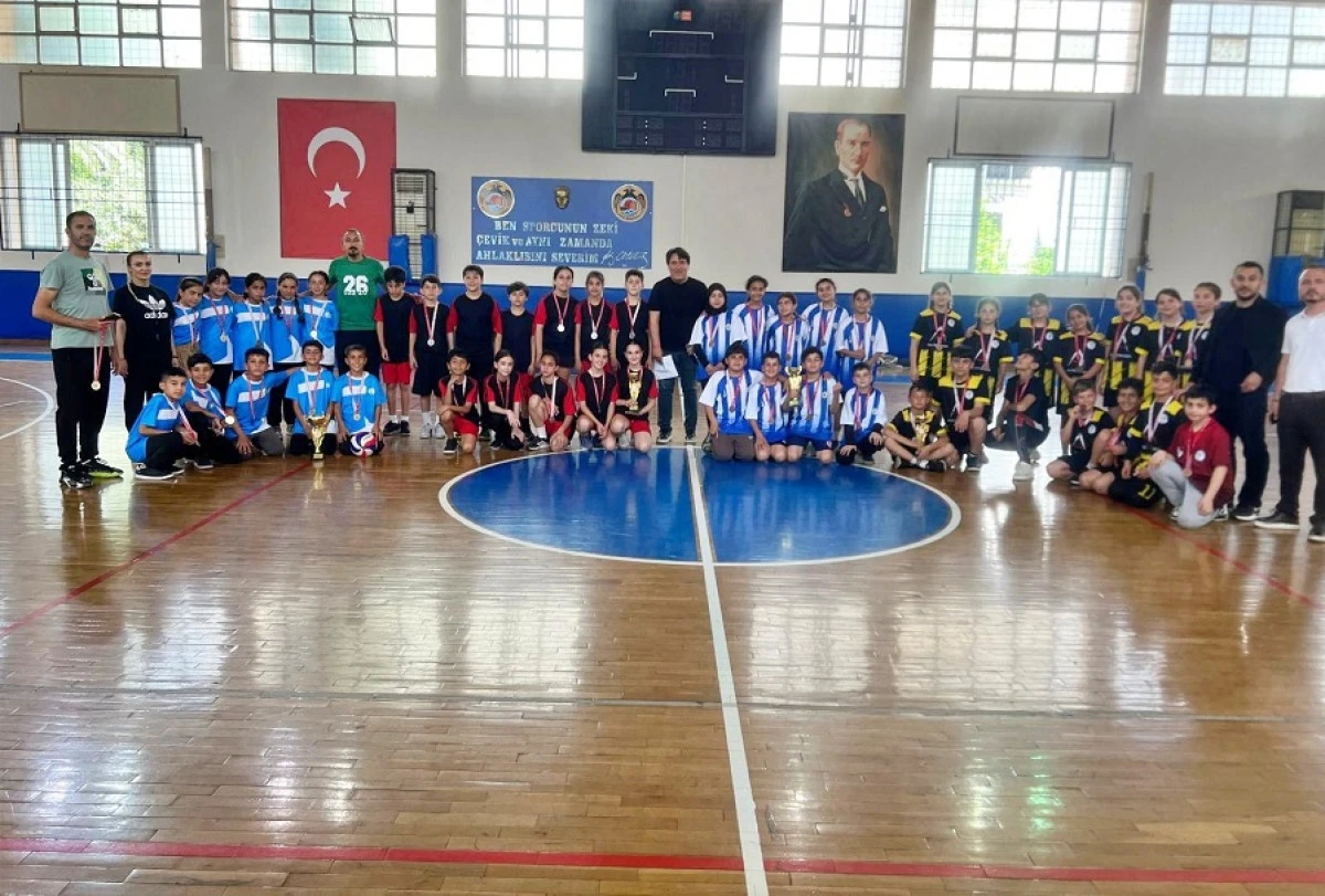 5. Sınıflar Arasında Yakan Top Heyecanı Sona Erdi