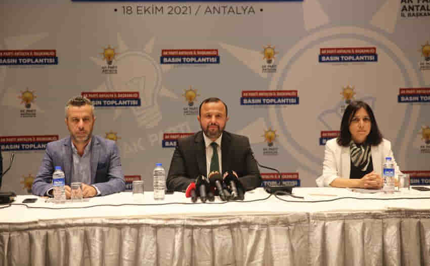 AK Parti İl Başkanı Taş'tan, 'Altın Portakal' soruları