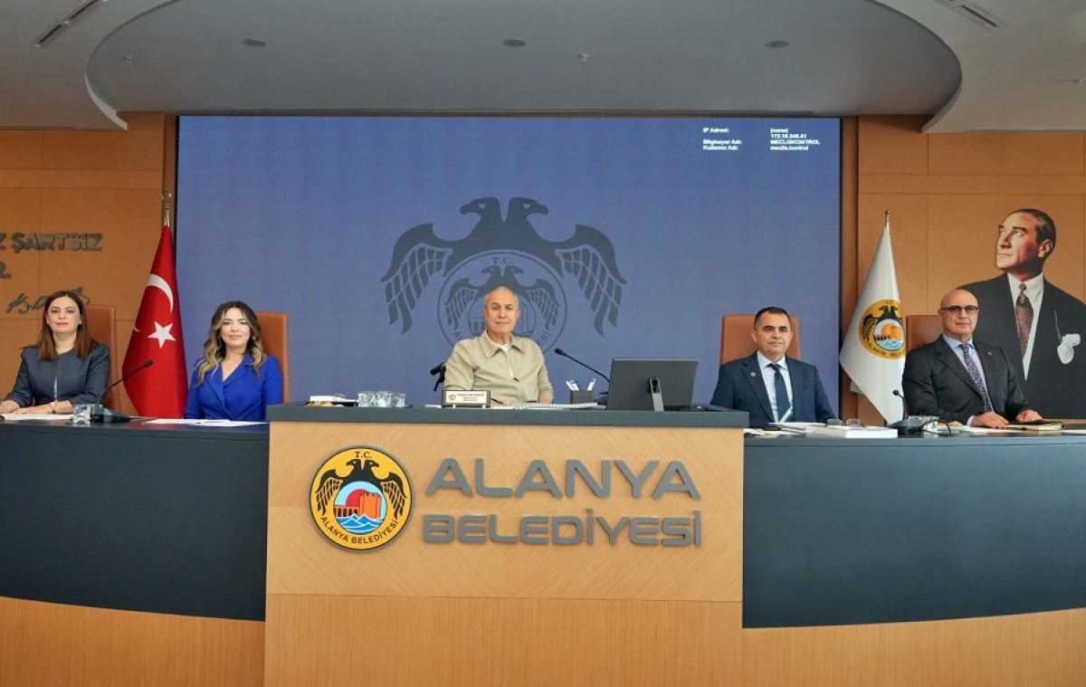 Alanya Belediyesi Nisan Ayı Meclisinde Faaliyet Raporu Kabul Edildi