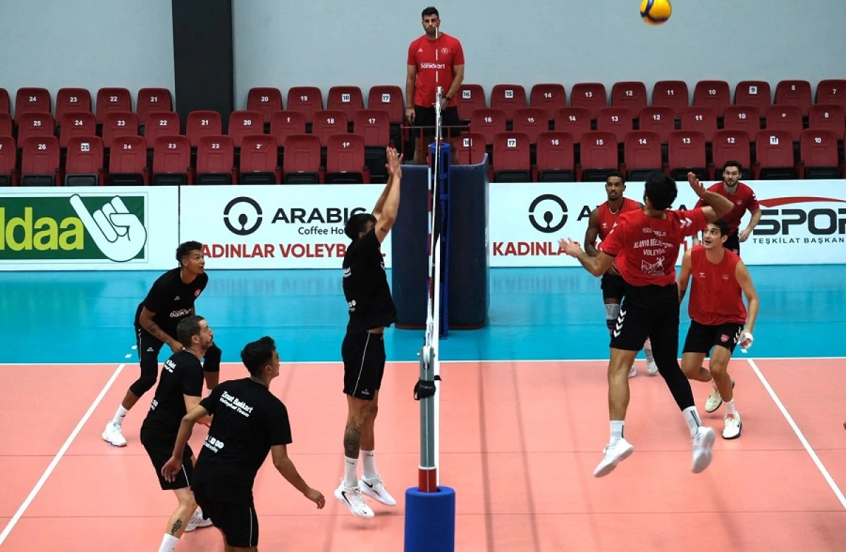 Alanya Belediyespor&rsquo;dan 3-0&rsquo;lık Kamp Finali