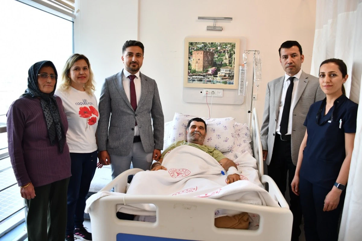 Alanya EAH&rsquo;de Mikro Cerrahi ile İlk Doku Nakli Yapıldı