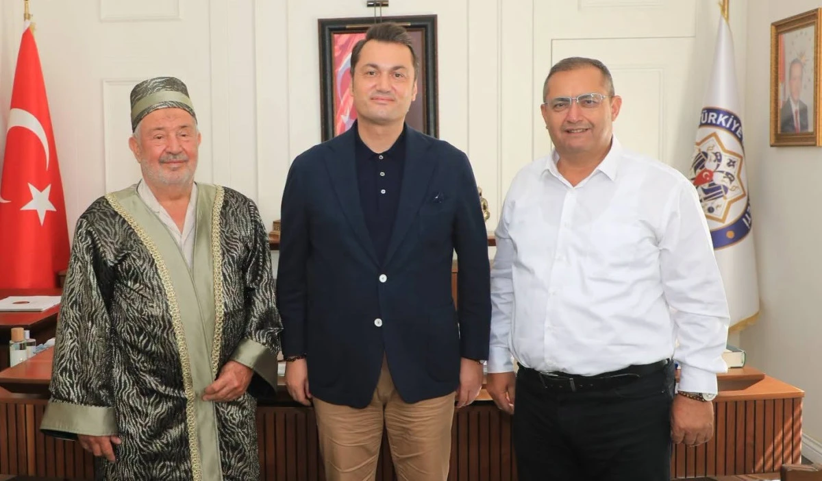 Alanya Sanayisi&rsquo;nin 51 Yıllık Ustası Mehmet &Ccedil;elik Yılın Ahisi Se&ccedil;ildi