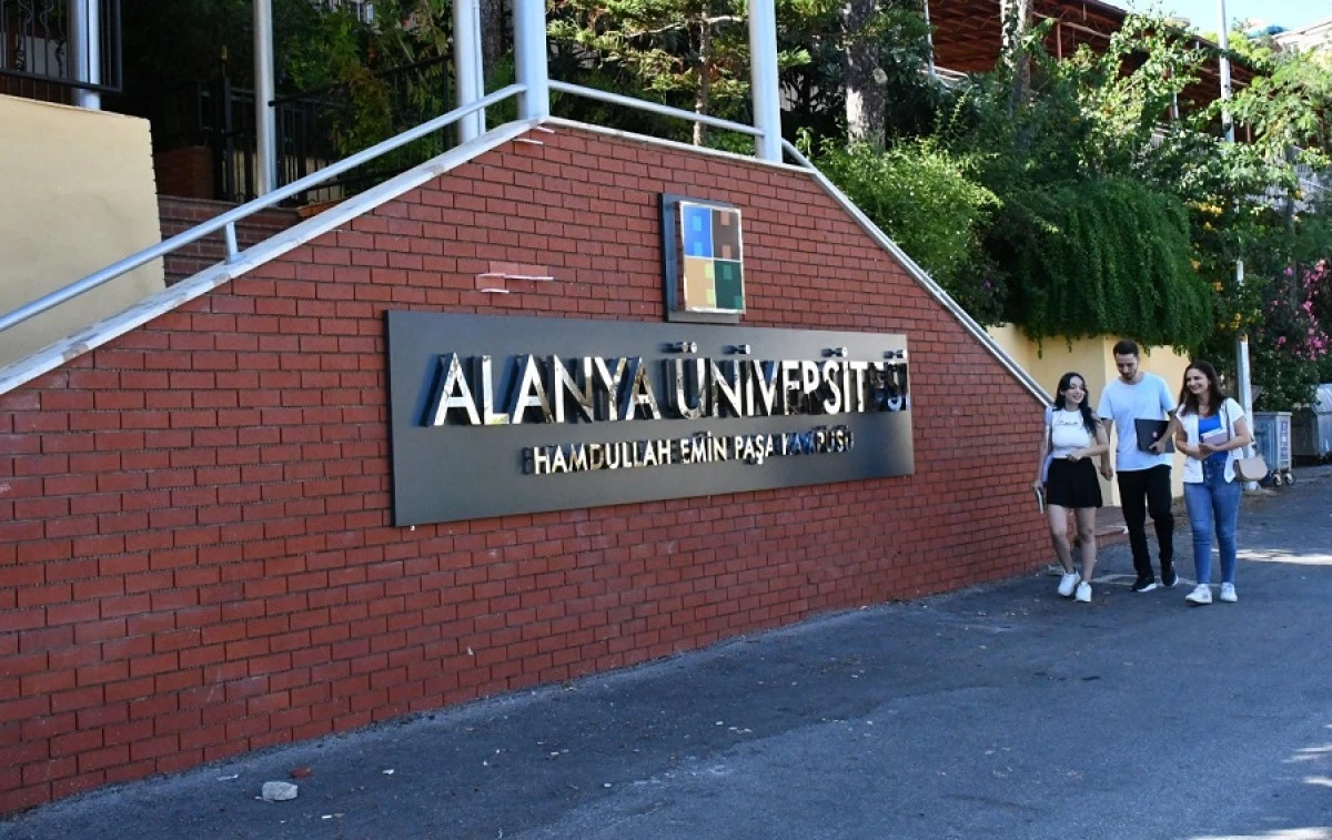 Alanya &Uuml;niversitesi D&uuml;nya Sıralamalarında Y&uuml;kselişini S&uuml;rd&uuml;r&uuml;yor