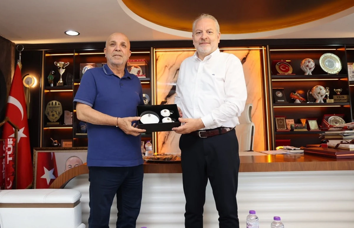 Alanya &Uuml;niversitesi'nden Alanyaspor'a Anlamlı Ziyaret