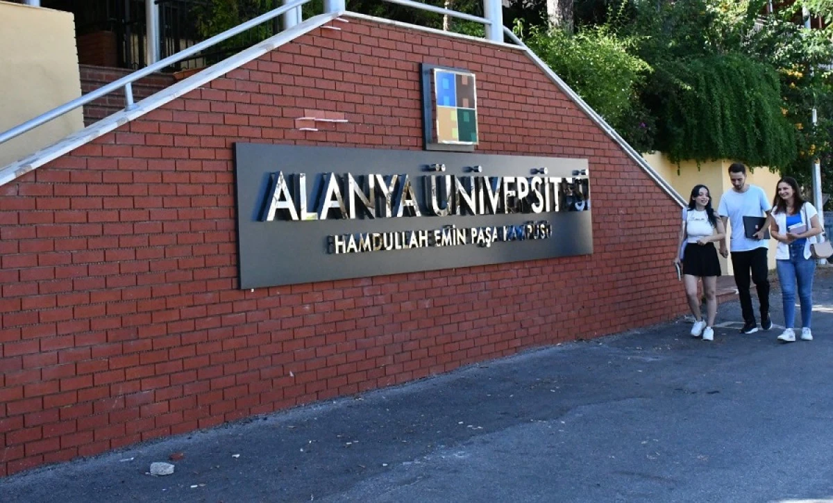 Alanya &Uuml;niversitesi&rsquo;nden Turizm Sekt&ouml;r&uuml;ne Akademik G&uuml;&ccedil;