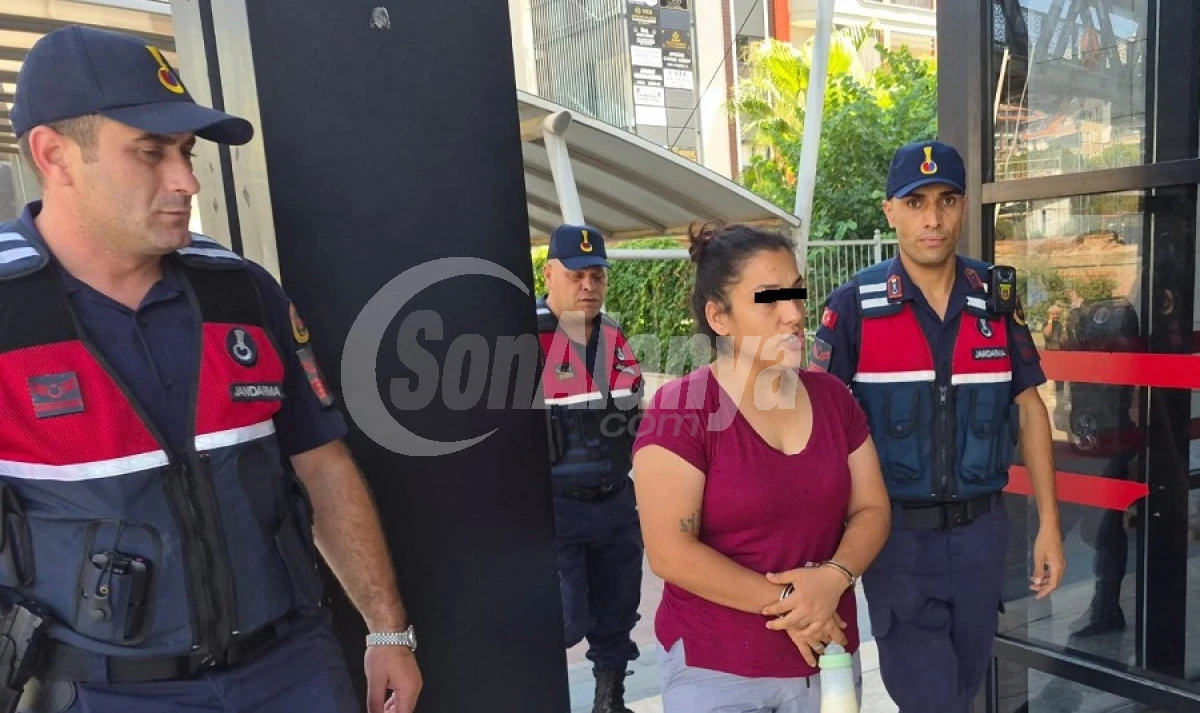 Alanya&rsquo;da 14 Yıl 7 Ay Hapis Cezası Bulunan Firari Kadın JASAT Tarafından Yakalandı
