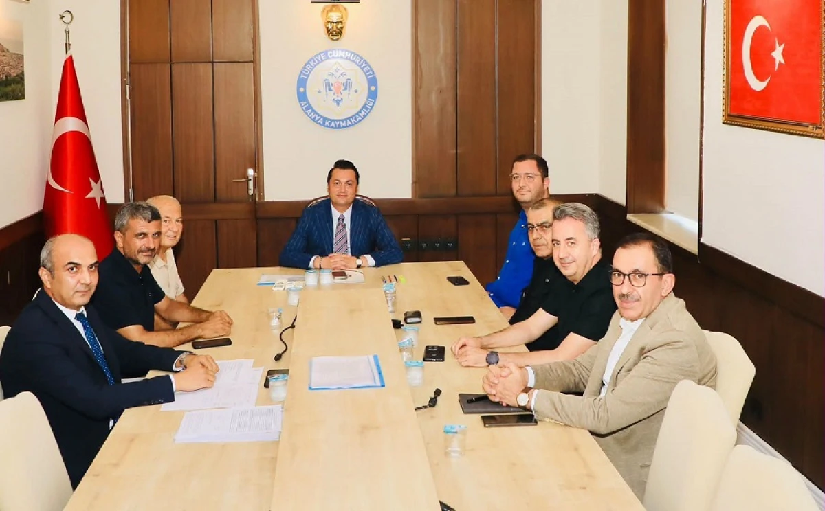 Alanya&rsquo;da 1.821 &Ouml;ğrenciye 6,3 Milyon TL Eğitim Desteği