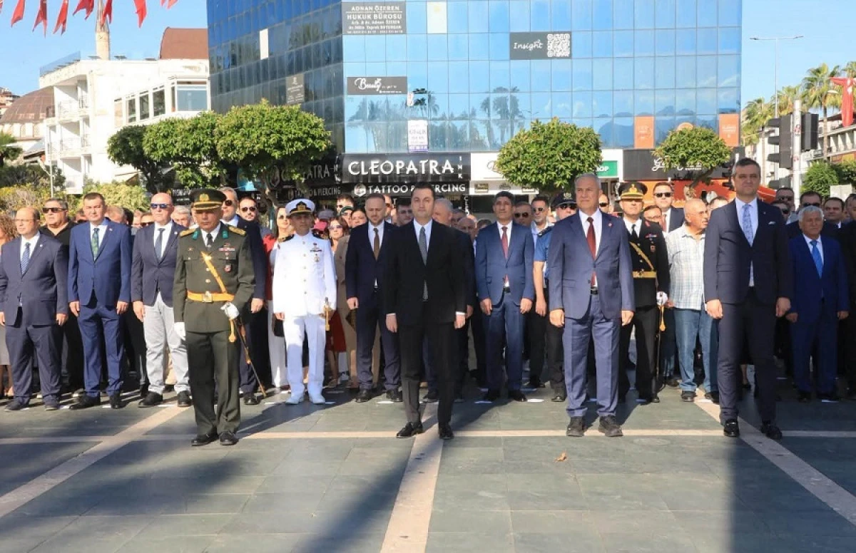 Alanya&rsquo;da 30 Ağustos Zafer Bayramı Coşkuyla Kutlandı