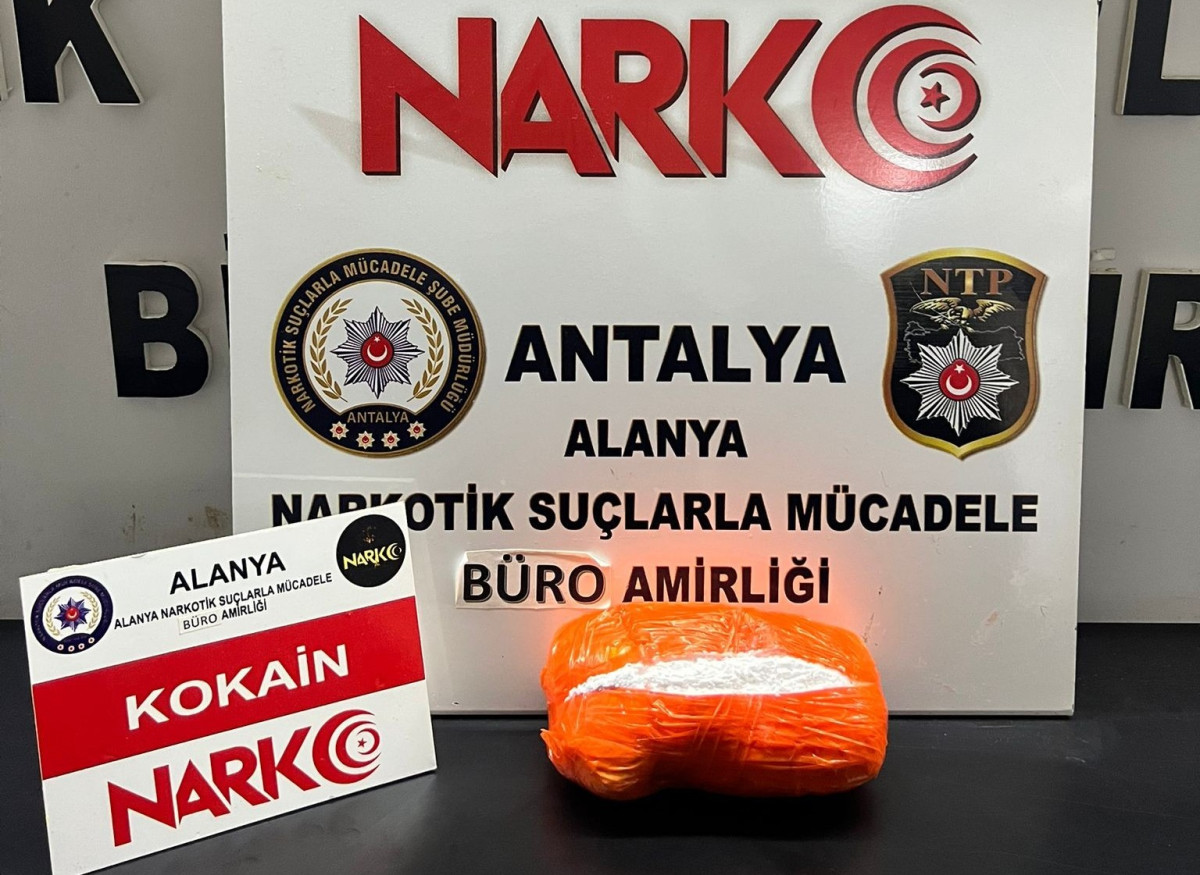 Alanya’da 700 Gram Kokain Ele Geçirildi