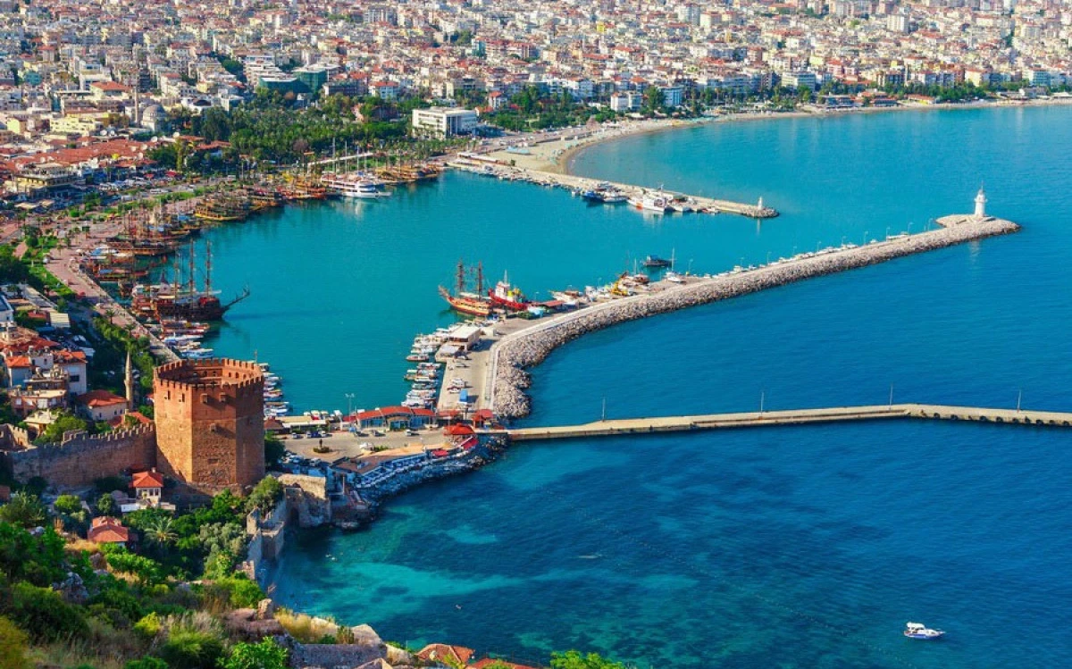 Alanya&rsquo;da Bayram Alarmı: Binlerce Personel G&ouml;rev Başında Olacak