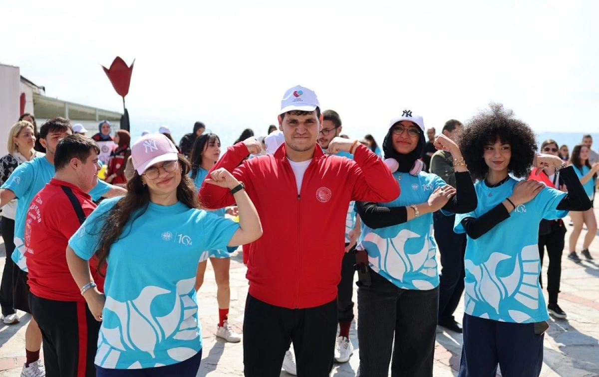 Alanya&rsquo;da Engelsiz Adımlar Farkındalık Y&uuml;r&uuml;y&uuml;ş&uuml; D&uuml;zenlendi