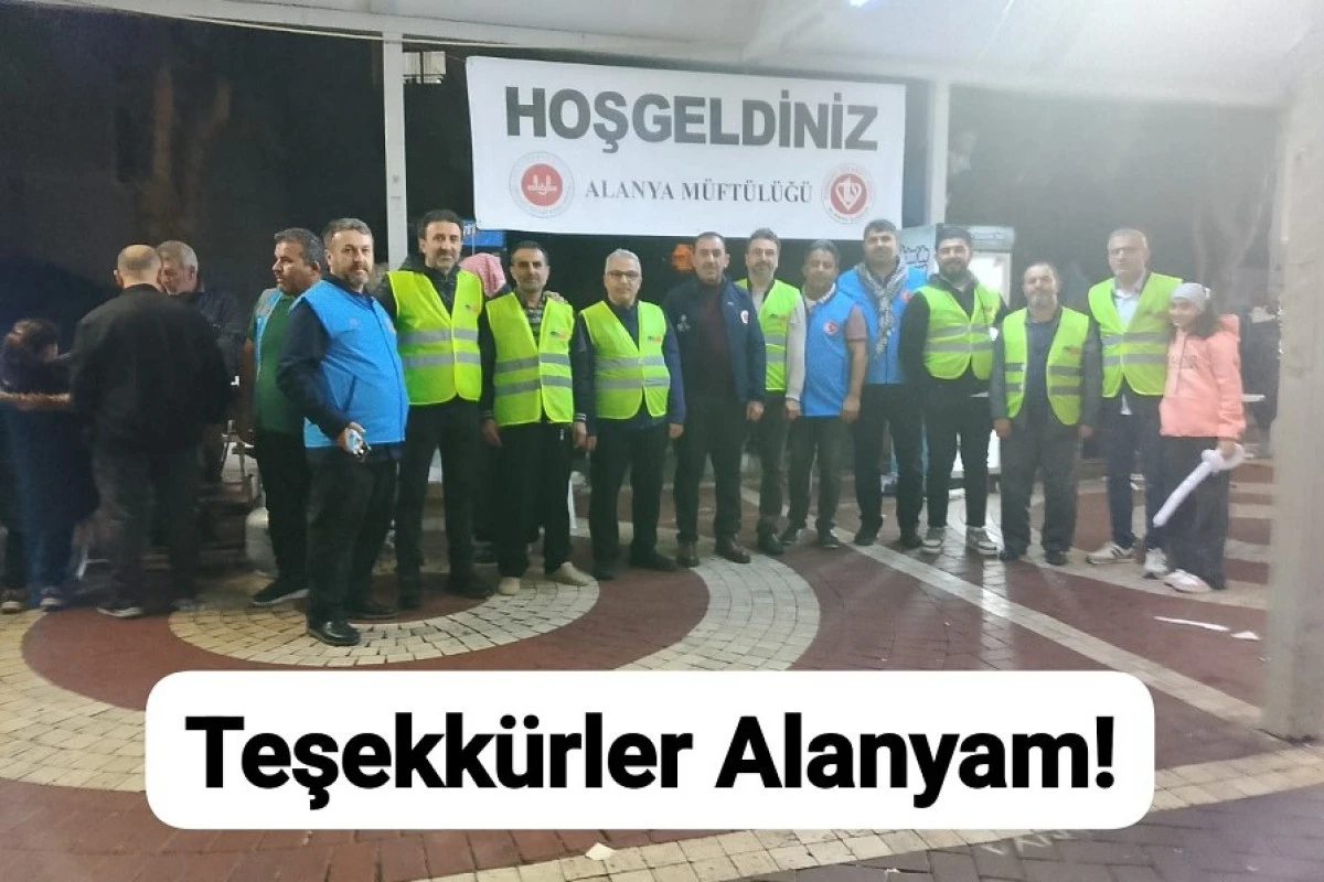 Alanya&rsquo;da Gazze İ&ccedil;in Anlamlı Dayanışma: Hayır &Ccedil;arşısı B&uuml;y&uuml;k İlgi G&ouml;rd&uuml;