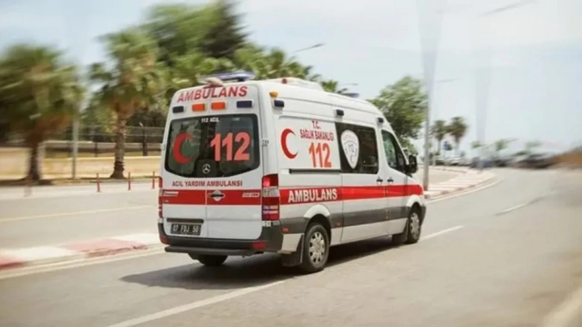 ALANYA&rsquo;DA MOTOSİKLET KAZASI: 1 YARALI