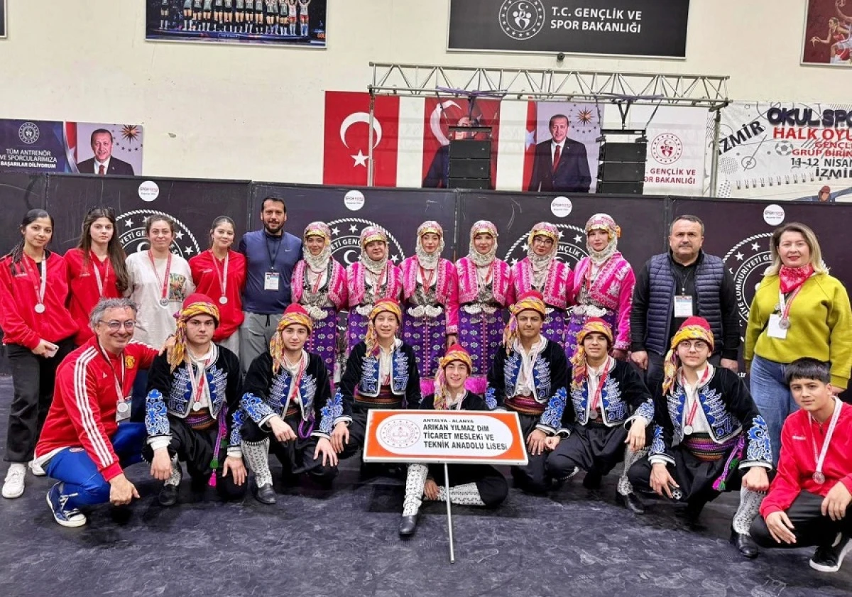 Alanya&rsquo;dan Halk Oyunlarında B&uuml;y&uuml;k Başarı: T&uuml;rkiye Finalleri Bileti Alındı