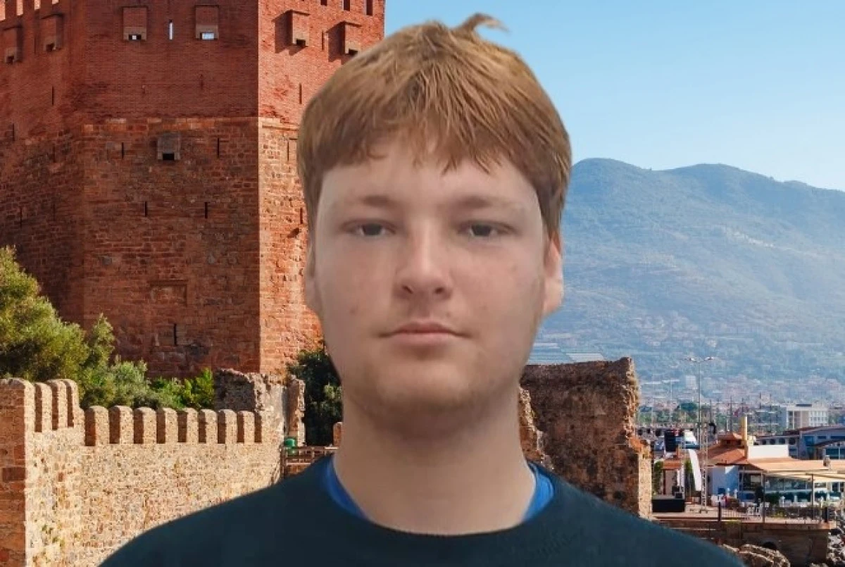 Alanyalı &Ouml;ğrenci Polonya&rsquo;da &Ouml;d&uuml;l Aldı