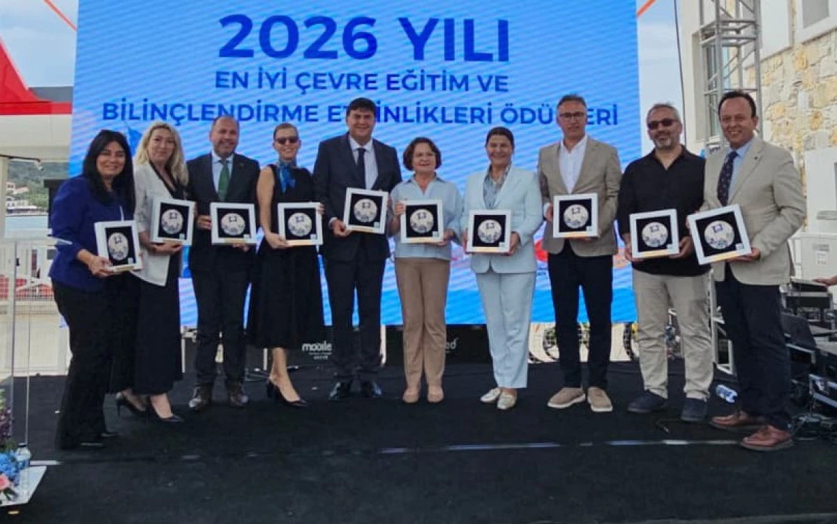 Alanya&rsquo;ya 79 Mavi Bayrak Ve &Ccedil;evre Eğitiminde Bir &Ouml;d&uuml;l Daha