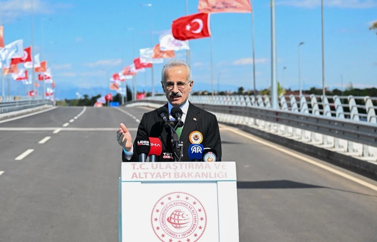 Alanya&rsquo;ya Dev Ulaşım Hamlesi: Trafik Rahatlayacak