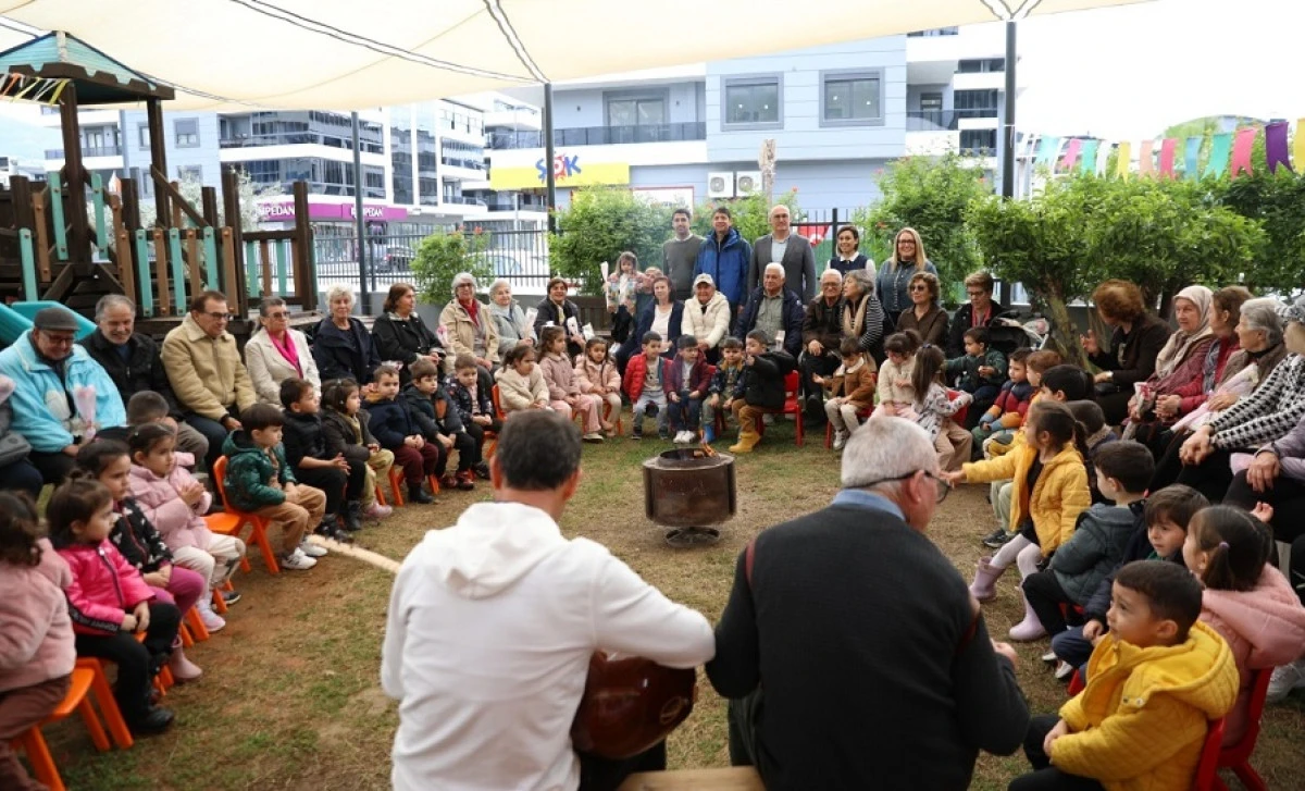 ALK&Uuml; 60+ TAZELENME &Uuml;NİVERSİTESİ&rsquo;NDEN YAŞLILARA SAYGI HAFTASINA ANLAMLI ETKİNLİKLER