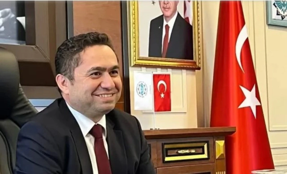 ALK&Uuml; Rekt&ouml;r&uuml; T&uuml;rkdoğan Hastaneye Kaldırıldı