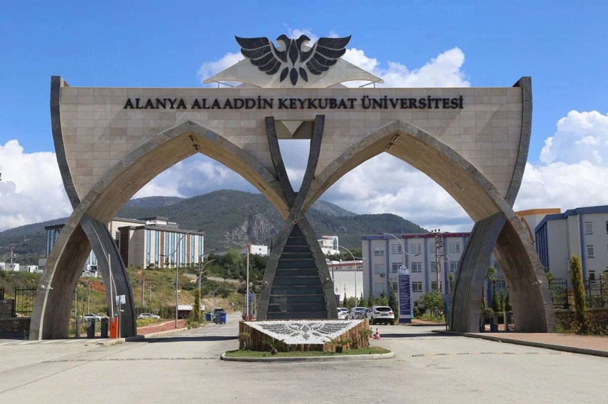 ALK&Uuml;, T&uuml;rkiye&rsquo;nin En &Ccedil;ok Y&uuml;kselen İkinci &Uuml;niversitesi Oldu