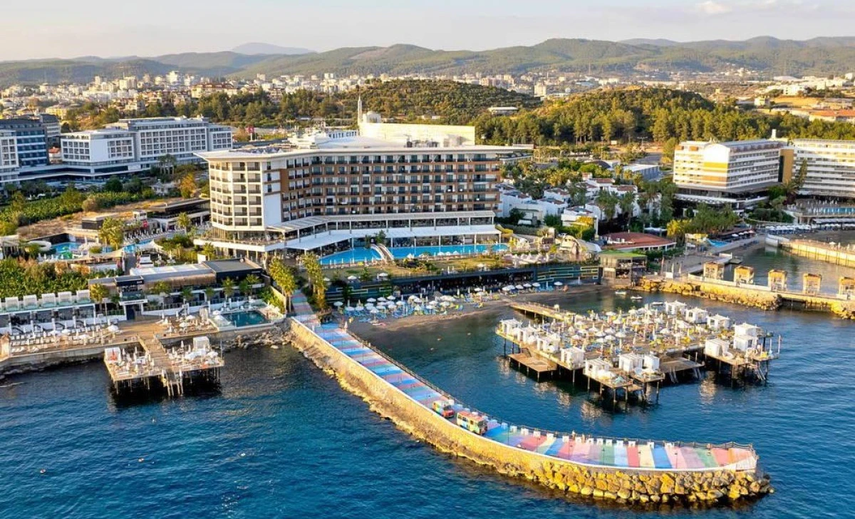 Allsun markası 2027&rsquo;de Alanya&rsquo;ya geliyor