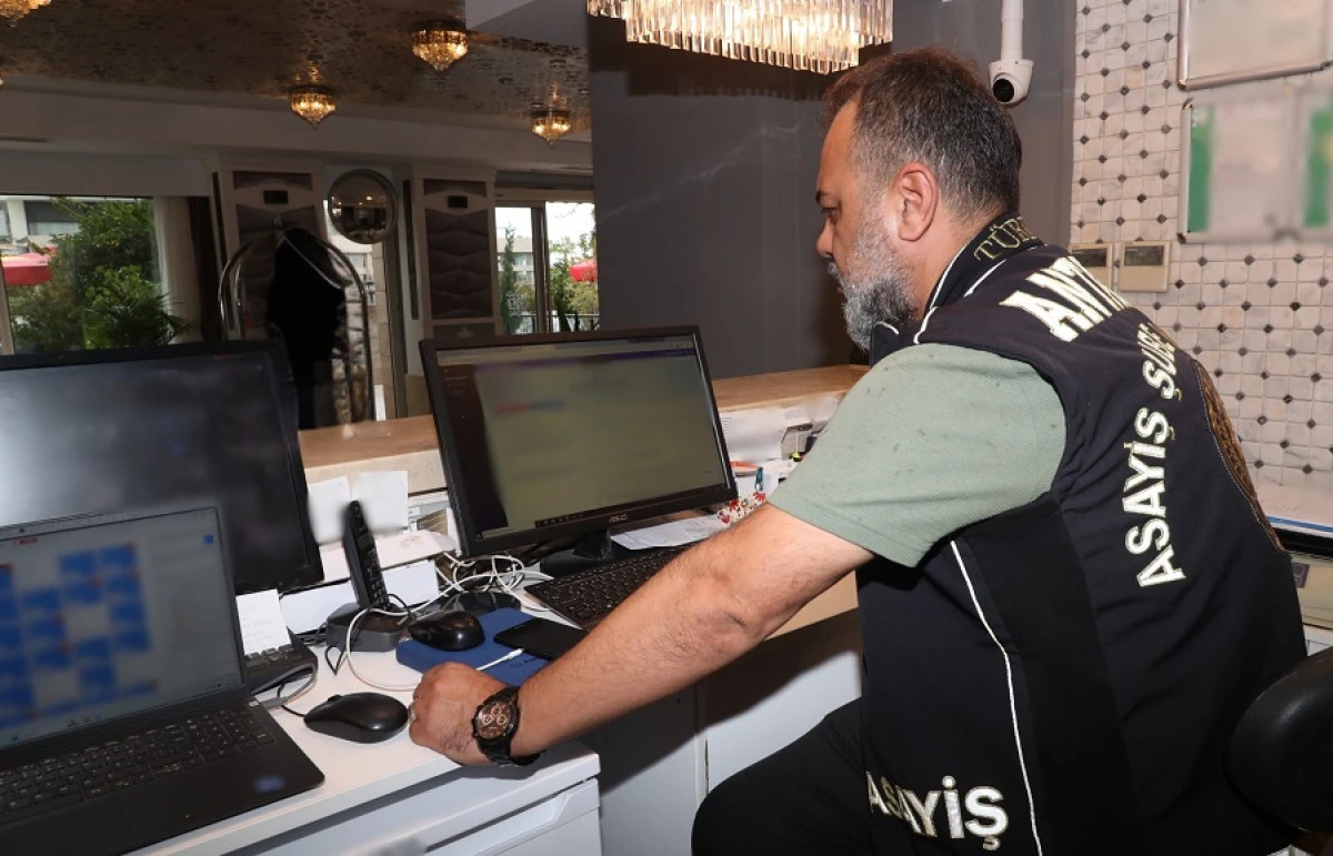 Antalya&rsquo;da G&uuml;n&uuml;birlik Konaklama Ve Ara&ccedil; Kiralama Denetimi