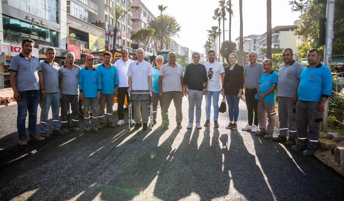 Atat&uuml;rk Caddesi&rsquo;nde &Ccedil;alışmalar Tamamlandı, Yol 3 Mayıs&rsquo;ta A&ccedil;ılıyor