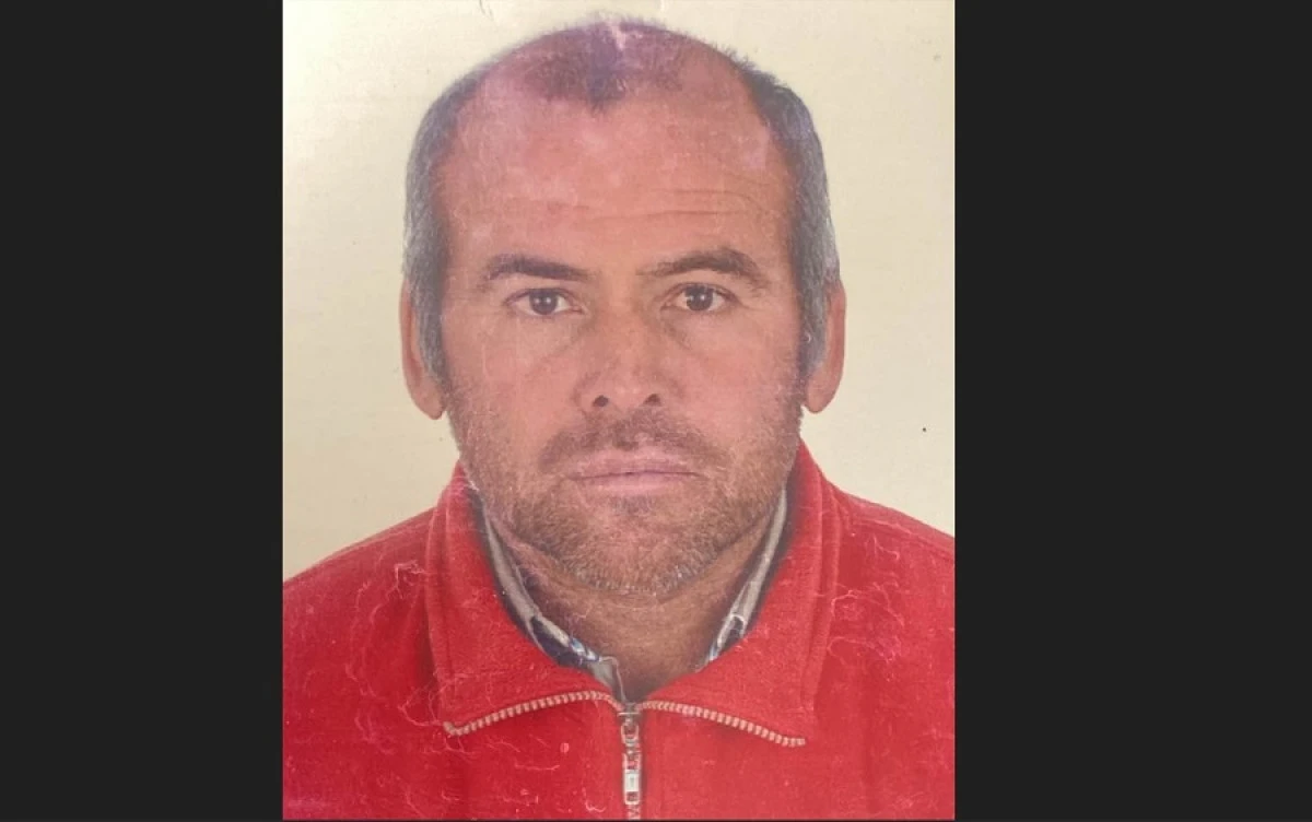 Balkonda Kalp Krizi Ge&ccedil;iren Adam Hayatını Kaybetti
