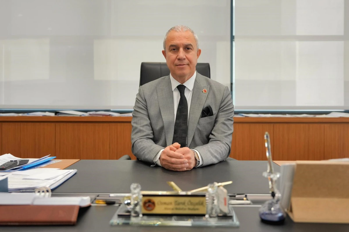 Başkan &Ouml;z&ccedil;elik&rsquo;ten 1 Mayıs Mesajı: Emek Toplumun Temelidir