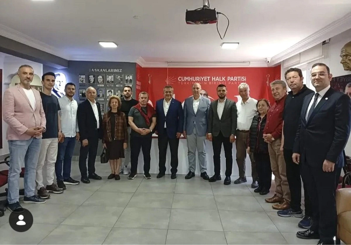 B&uuml;lent Kandemir: Alanya&rsquo;da Eğitim Ve Kent G&uuml;ndemi Masaya Yatırıldı