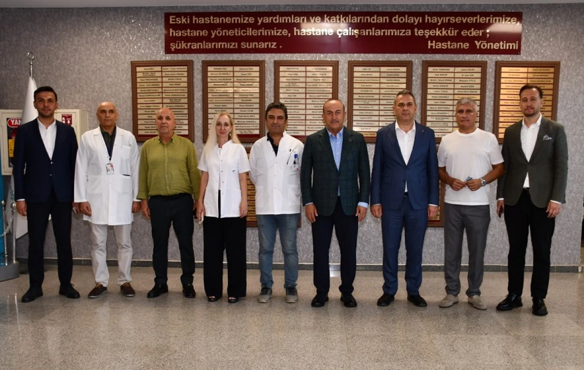 &Ccedil;avuşoğlu'ndan Alanya Eğitim Ve Araştırma Hastanesi'ne Ziyaret