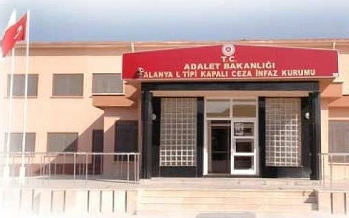 C&uuml;zdan &Ccedil;alan Kadın Tutuklandı