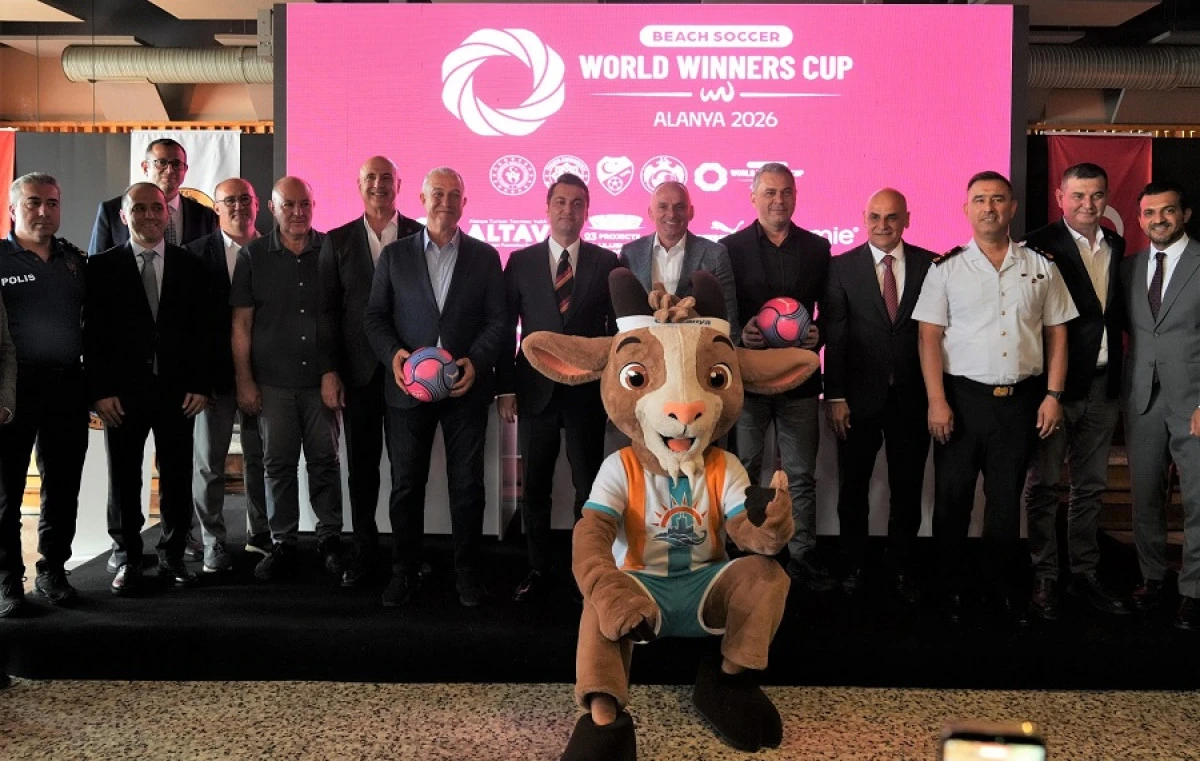 D&uuml;nya Plaj Futbolunun Kalbi Alanya&rsquo;da Atacak!