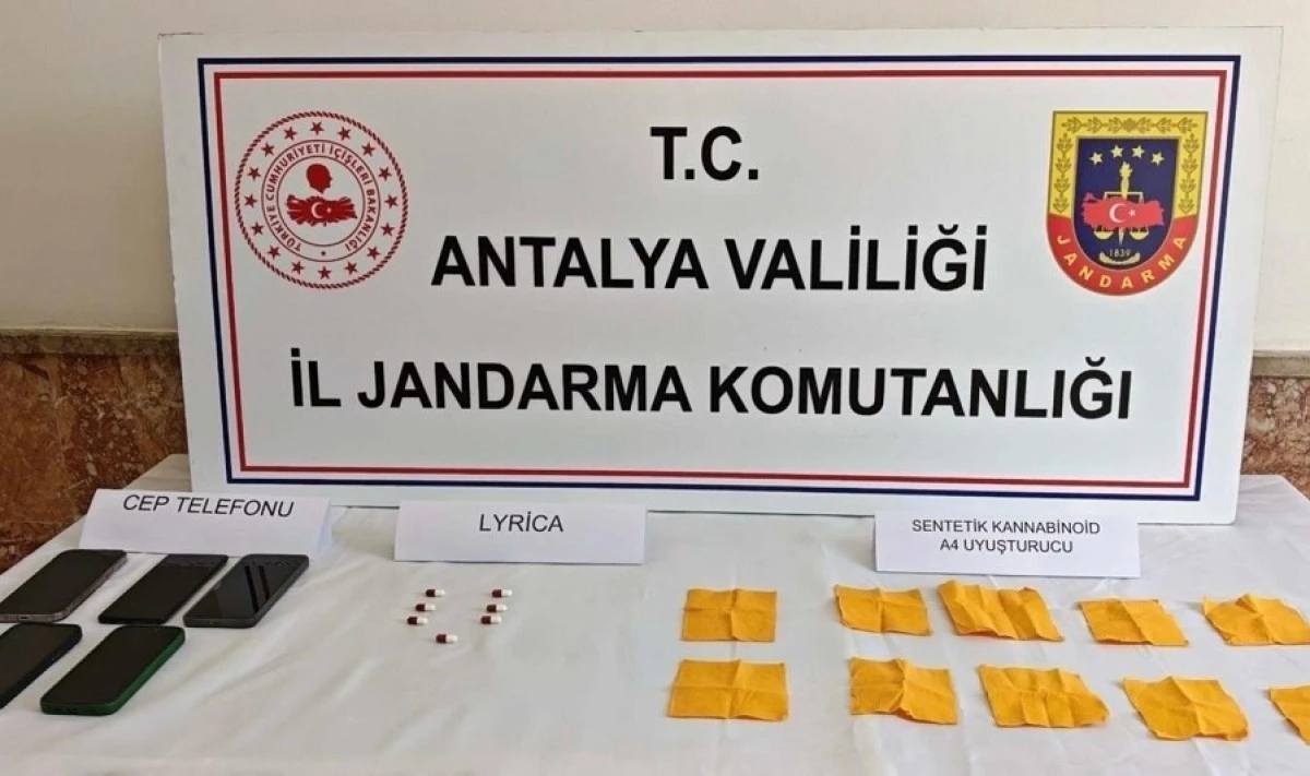Elmalı&rsquo;da Uyuşturucu Operasyonu: 7 Ş&uuml;pheli Tutuklandı