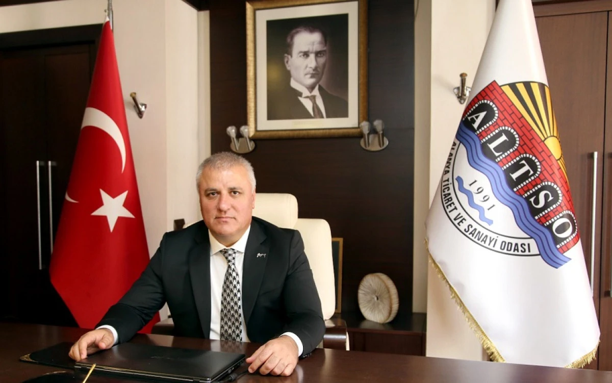 Erdem Kurban Bayramı&rsquo;nı Kutladı, Bayramlaşmaya Davet Etti
