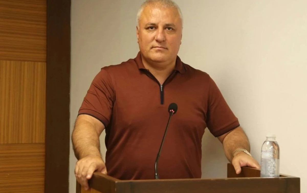 Erdem: &ldquo;Rakibimi Eleştirtmem&rdquo;