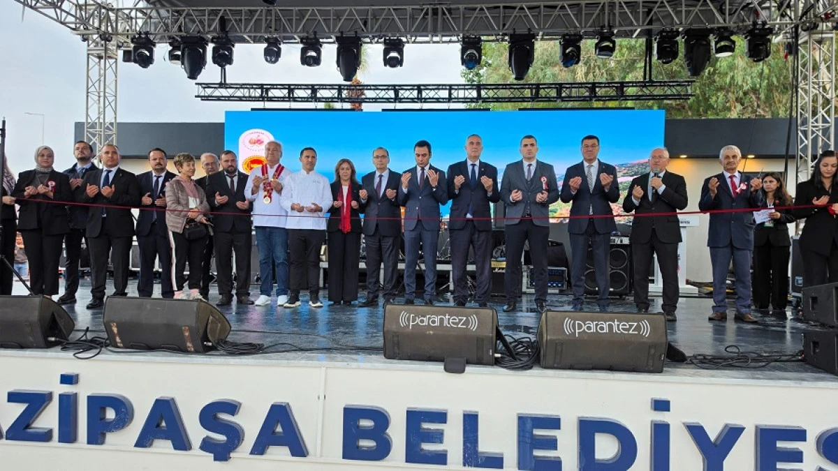 Gazipaşa&rsquo;da nar ve tropikal meyve festivali başladı