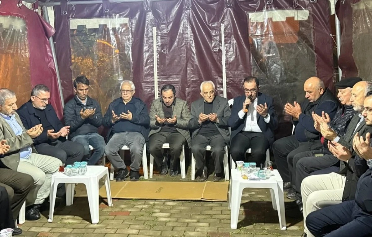 İl&ccedil;e M&uuml;ft&uuml;s&uuml;nden G&ouml;n&uuml;ll&uuml; Ailesine Taziye Ziyareti