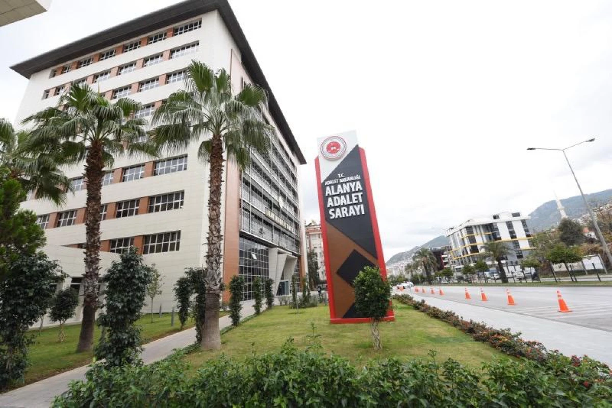 İş İnsanı Nuh B.&rsquo;ye 12 Yıl 9 Ay Hapis Cezası