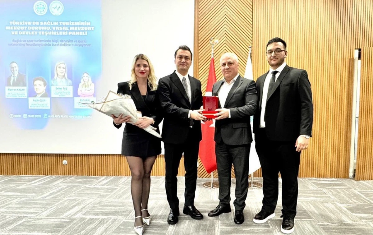 Kaymakam &Ouml;zt&uuml;rk sağlık turizmi paneline katıldı