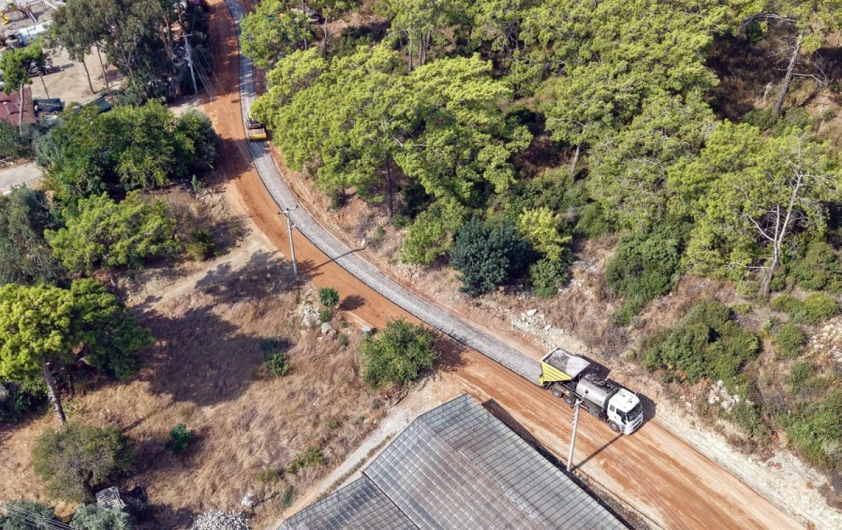 Keşefli Mahallesi&rsquo;nde Uzun S&uuml;redir Beklenen Yol &Ccedil;alışması Tamamlandı