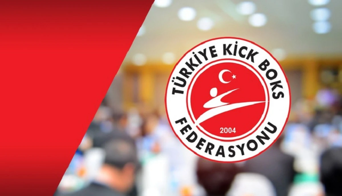 Kick Boks Federasyonu'ndan Hakemlik Kursu