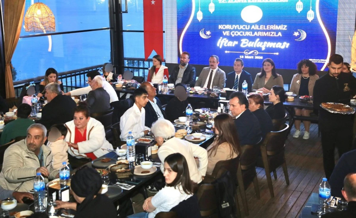 Koruyucu Aileler Ve &Ccedil;ocuklar İftar Sofrasında Buluştu