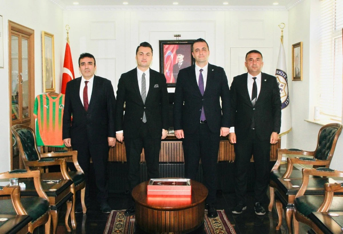 Meteoroloji M&uuml;d&uuml;r&uuml;nden Kaymakama Ziyaret