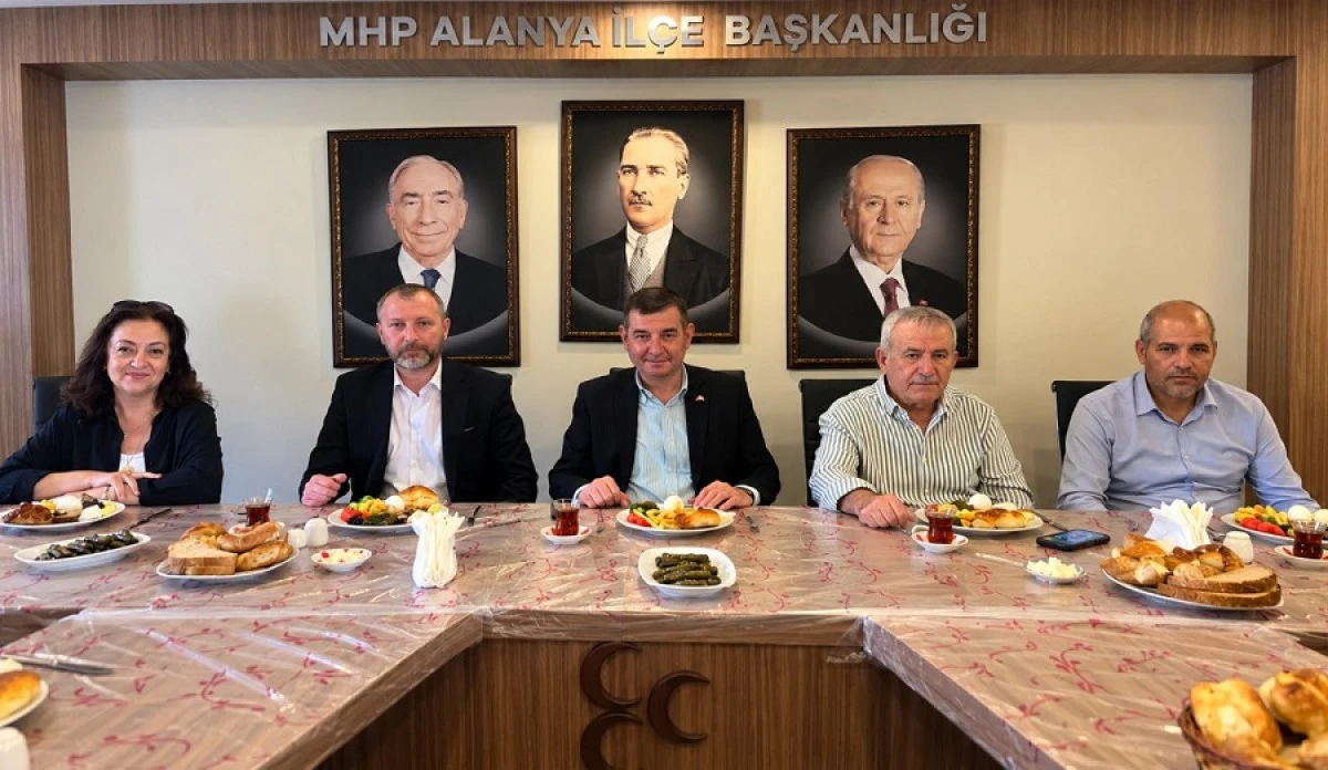 MHP Alanya&rsquo;da Vefa Buluşması