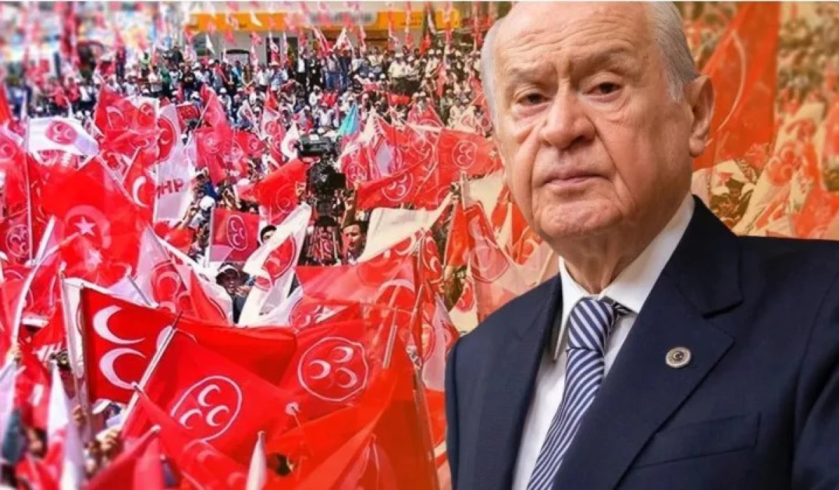 MHP İstanbul Teşkilatında Flaş Karar: İl Ve 39 İl&ccedil;e Feshedildi