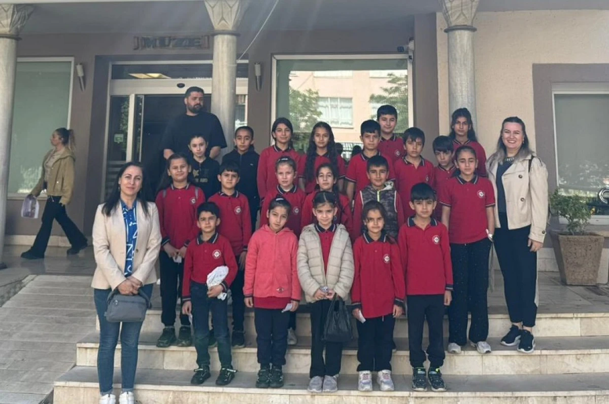 &Ouml;ĞRENCİLER ALANYA&rsquo;NIN TARİHİ MİRASINI YERİNDE KEŞFEDİYOR