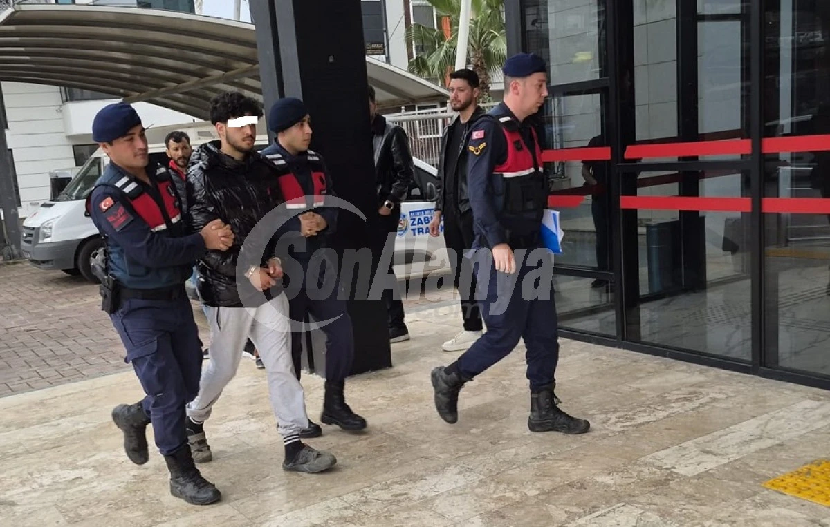 OKUL BASKINI TEHDİDİNE JANDARMADAN HIZLI M&Uuml;DAHALE: 19 YAŞINDAKİ Ş&Uuml;PHELİ TUTUKLANDI