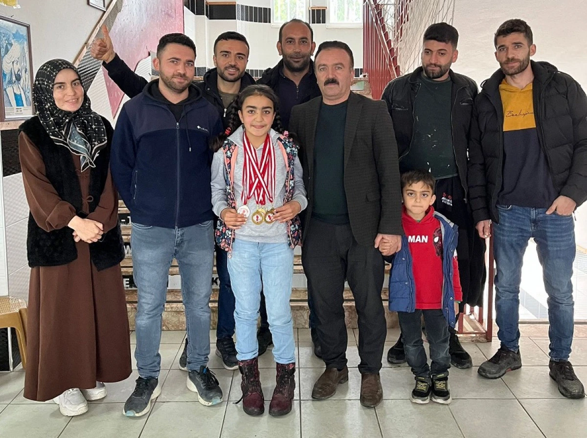 Okulumda KANpanya Var Projesiyle Payallar&rsquo;da 129 &Uuml;nite Kan Bağışı Toplandı