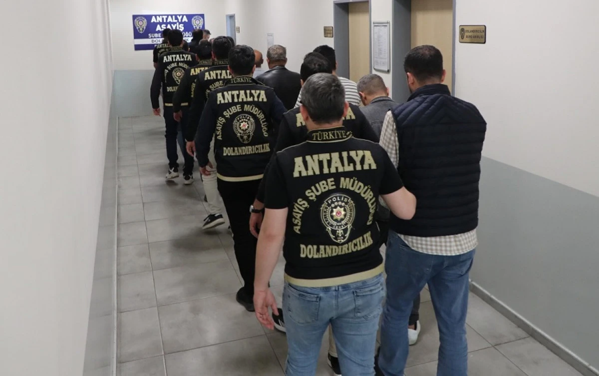 Sahte Vekaletle 120 Milyonluk Vurgun Girişimi: 14 Ş&uuml;pheli Yakalandı